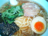 「和風だし正油ラーメン（￥700）」@Dragon Noodle's ドラゴンラーメンの写真