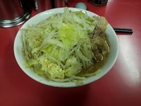 「小豚ラーメン　ニンニク」@ラーメン二郎 茨城守谷店の写真