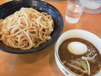 「ふくもり（大盛）＋サービスの茹で卵」@らぅめん福助の写真