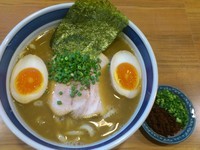 「濃厚和風エビ辛し中華そば￥750＋味玉￥100＝￥850」@浜屋 五反田店の写真