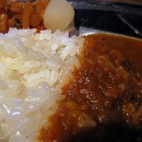 「牛すじカレー1/2（ロックランチB）　1000円」@月島ロックの写真