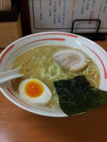 「鶏白湯ラーメン680円」@中華そば ななまるの写真
