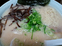 「ラーメン　580円」@博多濃麻呂 平和島店の写真