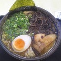 醤油とんこつラーメン（麺カタメ）　７００円（大盛り無料）