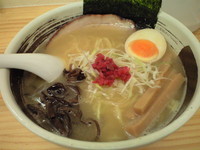 「鶏白湯こってり濃厚塩（750円）」@濃厚ラーメン じゅんの写真