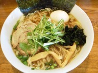 「小見玉白醤油らーめん（大盛）￥750円＋￥100円」@麺屋 土筆の写真