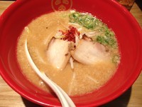 「味噌豚骨(750円)」@TOKYO 豚骨 BASE MADE by 博多一風堂 渋谷店の写真