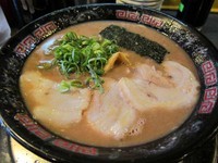 「ラーメンカタメ替え玉細麺カタメ」@無鉄砲 東京中野店の写真