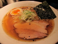 「醤油そば」@SOBAHOUSE金色不如帰の写真