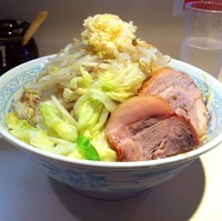 「らーめん（￥680）」@らーめん 陸 尾山台店の写真