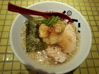 「限定冷やしパイナップルラーメン」@パイナップルラーメン屋さん パパパパパインの写真