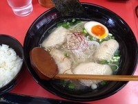 「とりラーメン＋半ライス（￥850＋￥50）」@ささやん 塩ラーメンの写真