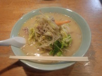 「みそ野菜ラーメン大盛900円」@万両の写真