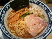 「1号ラーメン（あっさり系）」@ラーメン 雷鳥の写真