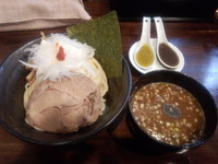 「DOBO（大盛）」@麺座 かたぶつの写真