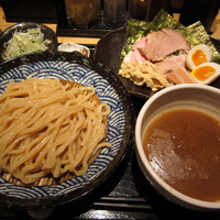 「特製つけ麺+特盛(500g)」@つけ麺 道の写真