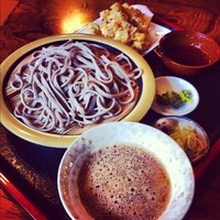 「つけとろそば（￥850）＋げそ天（￥280）」@あづまやの写真