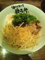 「油そば（大盛・半熟玉子・もやし・青ネギトッピング）」@油そば専門店 歌志軒 栄店の写真