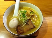 「味玉和塩らぁ麺 780」@麺や ひだまりの写真