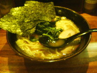 「助らーめん（580円）」@横浜家系 助格家の写真