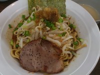 「【6月の限定】マー油味噌まぜそば（麺少なめ）750円」@伝家 志木店の写真