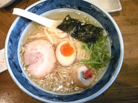 「しおらーめん」@らーめん しおの風 本店の写真