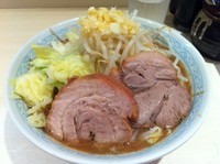 「らーめん　（680円）」@らーめん 陸 尾山台店の写真