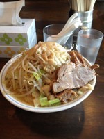 「ラーメン 野菜 アブラ増し 650円」@らーめん梵’s BONES北浦和本店の写真