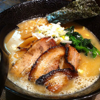 「豚骨醤油ラーメン」@麺屋 立葵の写真