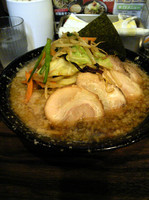 「背脂煮干ラーメン」@丸め～背脂煮干～の写真