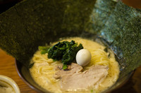 「ラーメン　ノリ増し」@濃厚とんこつラーメン 川口家の写真