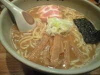 「らーめん（大盛）」@麺屋吉左右の写真