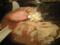 「煮干ラーメン（大盛、麺やわ目、半々）」@すごい煮干ラーメン凪 新宿ゴールデン街店 本館の写真