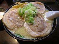 「味噌厚切り炙りチャーシュー（大盛）」@旨みこってりらーめん 鐵 TETSU 蘇我本店の写真