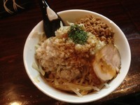 「まぜそば 700円」@ねじ式の写真