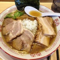 「本日のバリ煮干しそば　大盛り　チャーシュー」@蕾 煮干 分家の写真