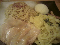 「相盛りカレーつけ麺、特盛り」@とろ肉つけ麺 魚とんの写真