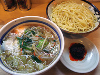 「辛野菜（ネギ抜き）＋生玉子、800円＋無料（七福神の日）」@七福神 池袋店の写真