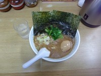 「らーめん＋味付け卵」@ラーメン一平家の写真