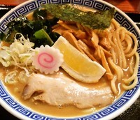 「塩ラーメンらーめん(中盛サービス)750円」@柏大勝軒総本店の写真