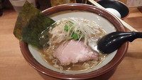 「中華そば（細麺）」@汁や きりんの写真