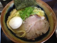 「鰹・煮干しそば＋味玉（￥600＋￥100）」@ICHIROKU めん@Barの写真