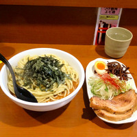 「まぜそば（辛うま 倍盛 チャーシュー1枚）」@麺屋 鶏魂の写真