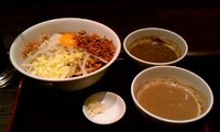 「まぜそば」@ジャンクガレッジ 東京ラーメンストリートの写真