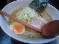 「濃厚醤油らーめん（中盛）」@麺や 田なべの写真