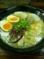 「味玉らーめん」@博多とんこつラーメン わ蔵 歌舞伎町店の写真