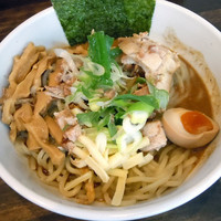 「まぜそば（１．５倍盛）￥８００」@オリオン食堂の写真