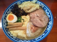 「福助らーめん（中盛）￥800円」@めんや 福助の写真