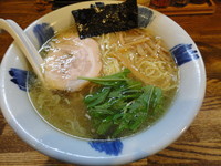 「塩らーめん（700円）+大盛（100円）」@ラーメン食堂 粋な一生の写真