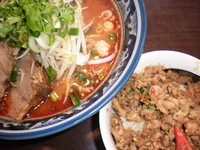 「トムヤムラーメン・ミニガパオ・ランチセット（８７０円）」@ティーヌン 西早稲田本店の写真